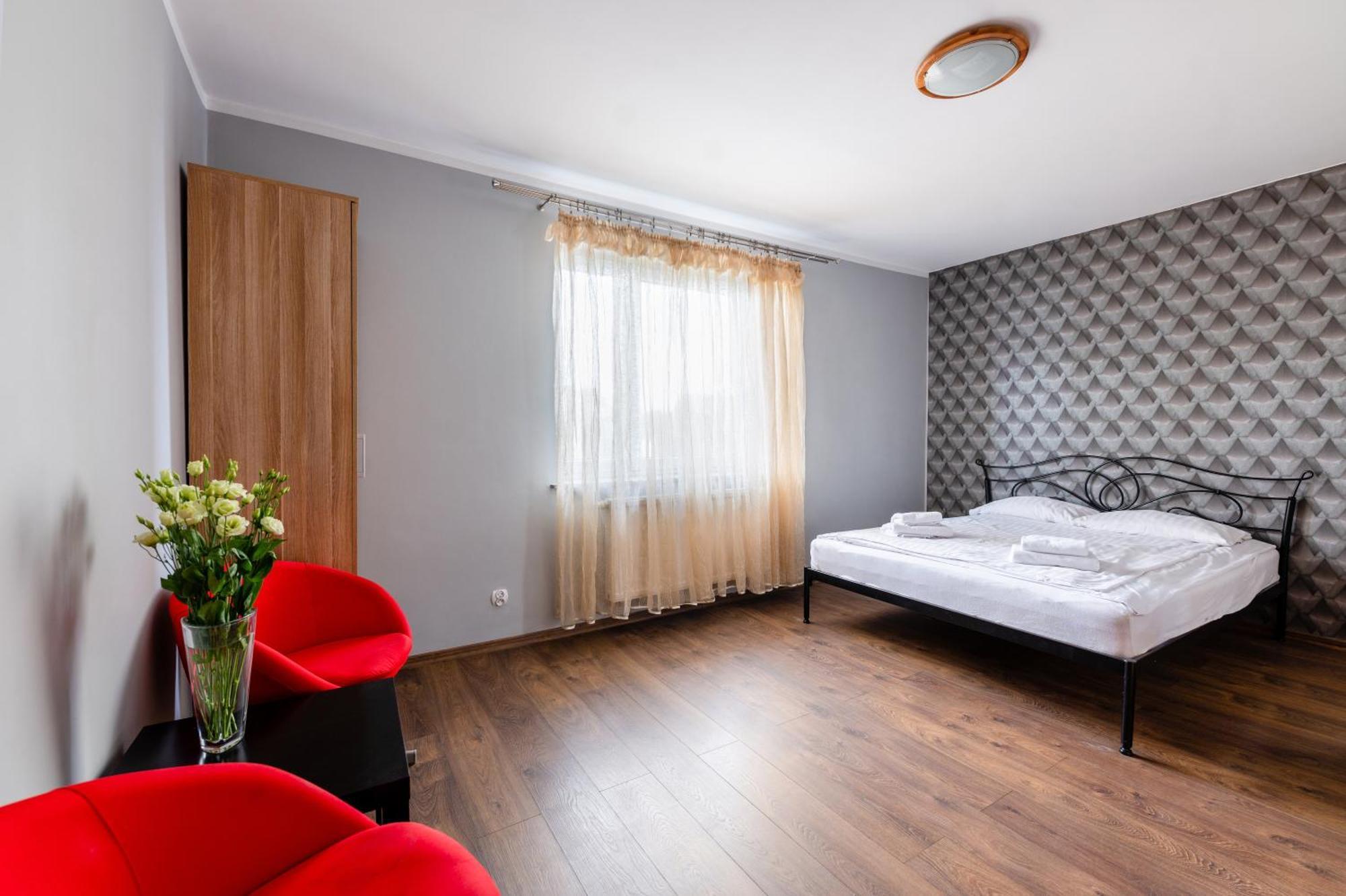 Sleep&Go Bed & Breakfast Lubliniec Exterior photo